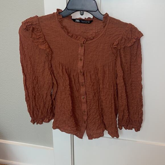Zara textured crinkled weave ruffled shirt Small - Picture 5 of 8